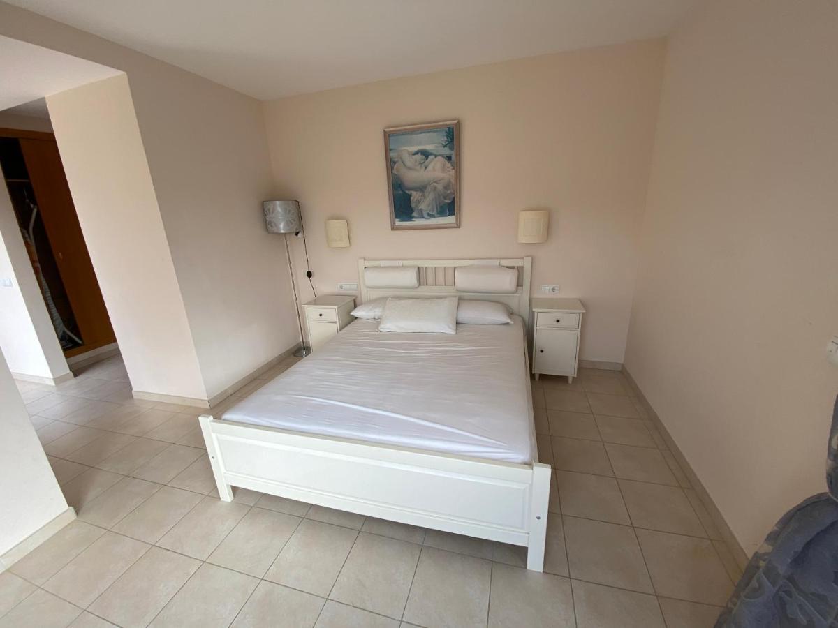 Rio De Oro 1 Villa กาลองเย ภายนอก รูปภาพ